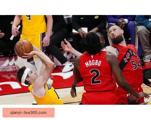 今夏多支球队欲挖角湖人球员 可能为里夫斯开出顶薪级短期合同